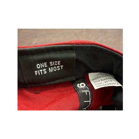 Quicksilver 9Fifty New Era Snapback Red Black One Size Fits Most Skate Surf - Picture 8 of 9